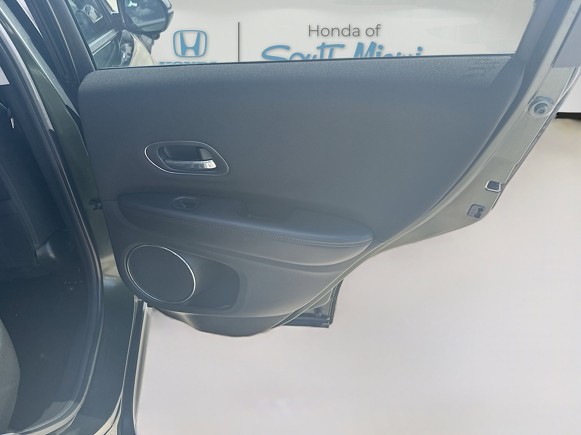 Certified 2017 Honda HR-V EX image 29