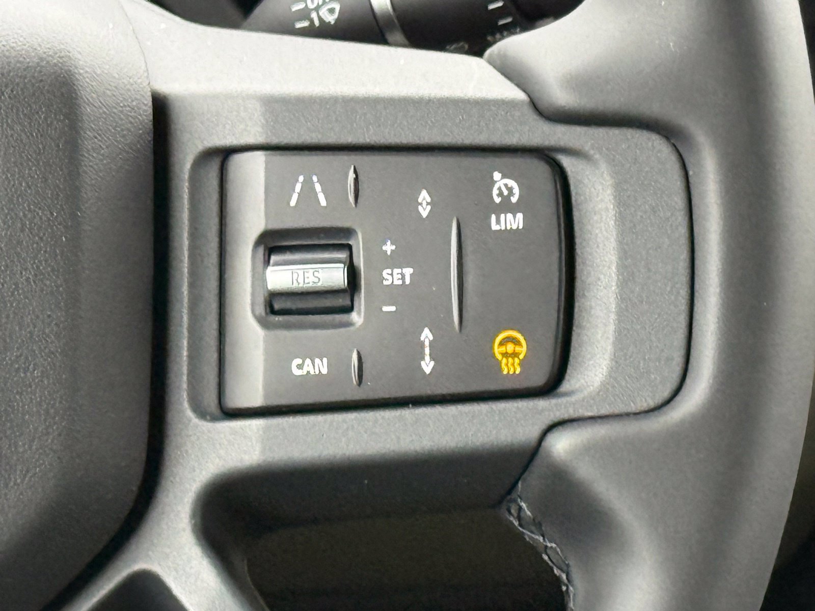 New 2026 Land Rover Defender 110 S AWD/4WD image 29
