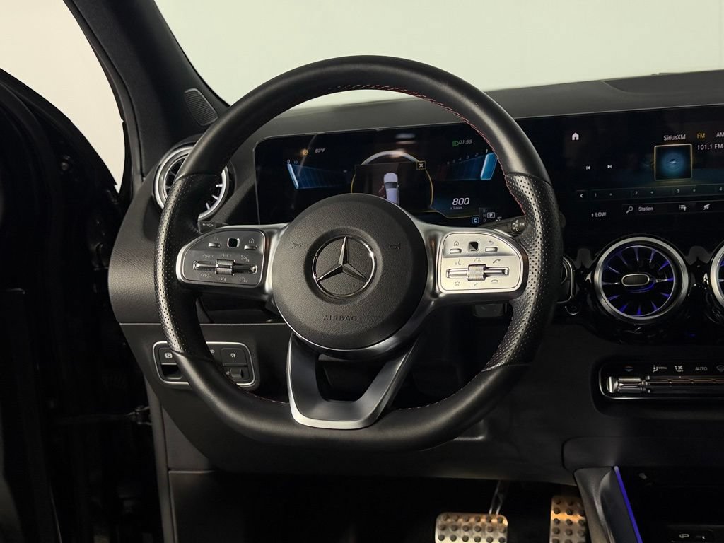 Used 2023 Mercedes-Benz GLA 35 AMG 4MATIC image 14