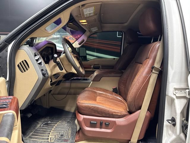 Used 2011 Ford F250 King Ranch w/ King Ranch w/Chrome Pkg AWD/4WD image 4