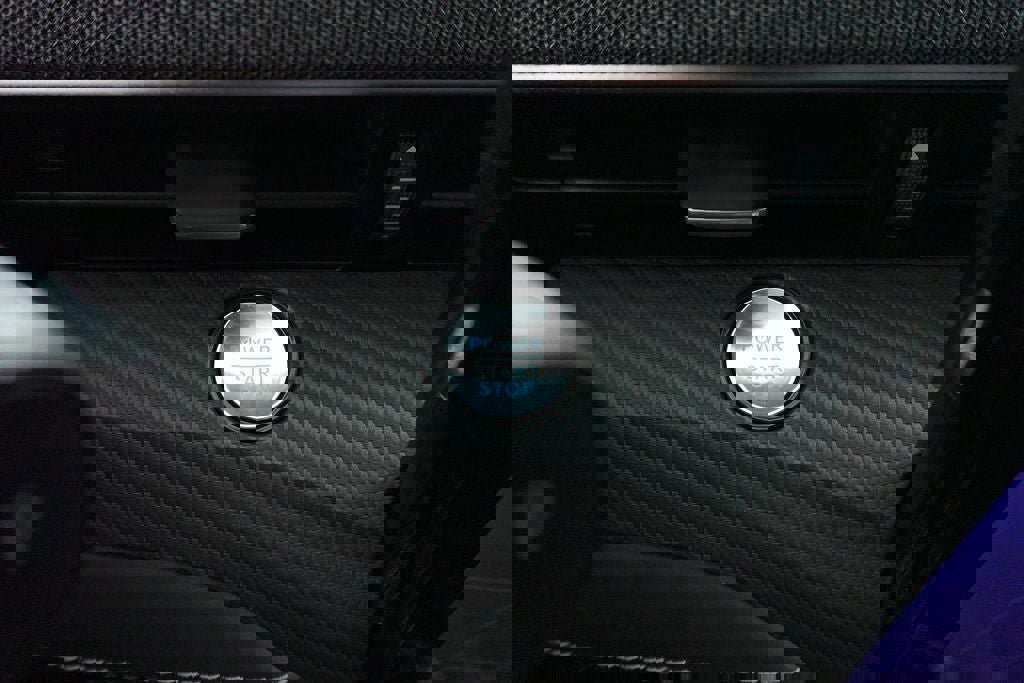 Certified 2025 Ford Mustang Mach-E Premium image 22