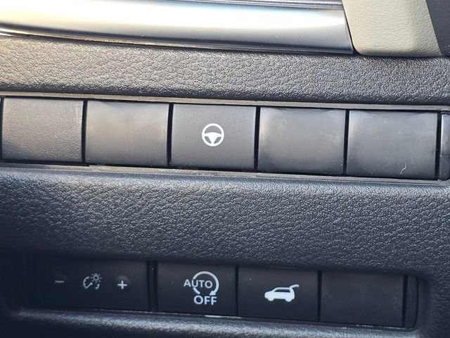 Certified 2026 Nissan Rogue SV AWD/4WD image 22