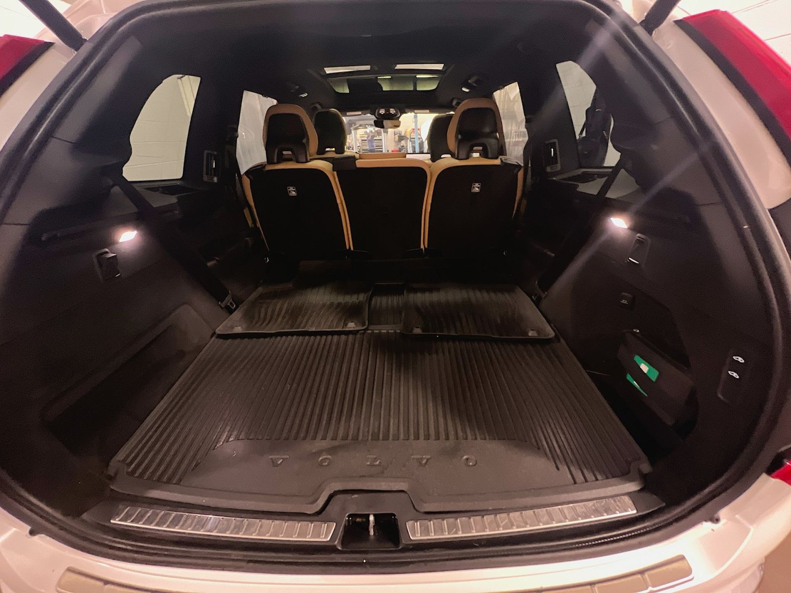 Used 2024 Volvo XC90 B6 Ultimate w/ Lounge Package AWD/4WD image 27