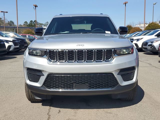 New 2026 Jeep Grand Cherokee Laredo RWD video 2