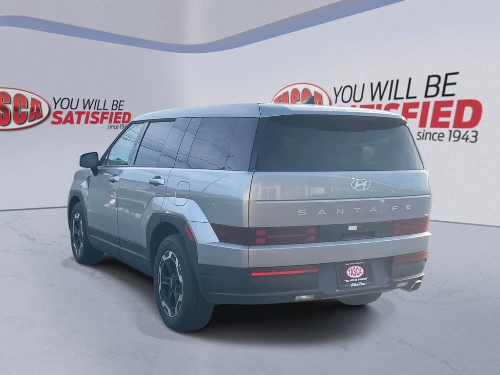 Used 2025 Hyundai Santa Fe SE image 8