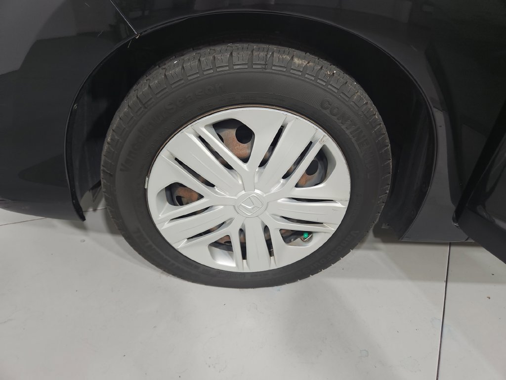 Used 2019 Honda Fit LX image 25