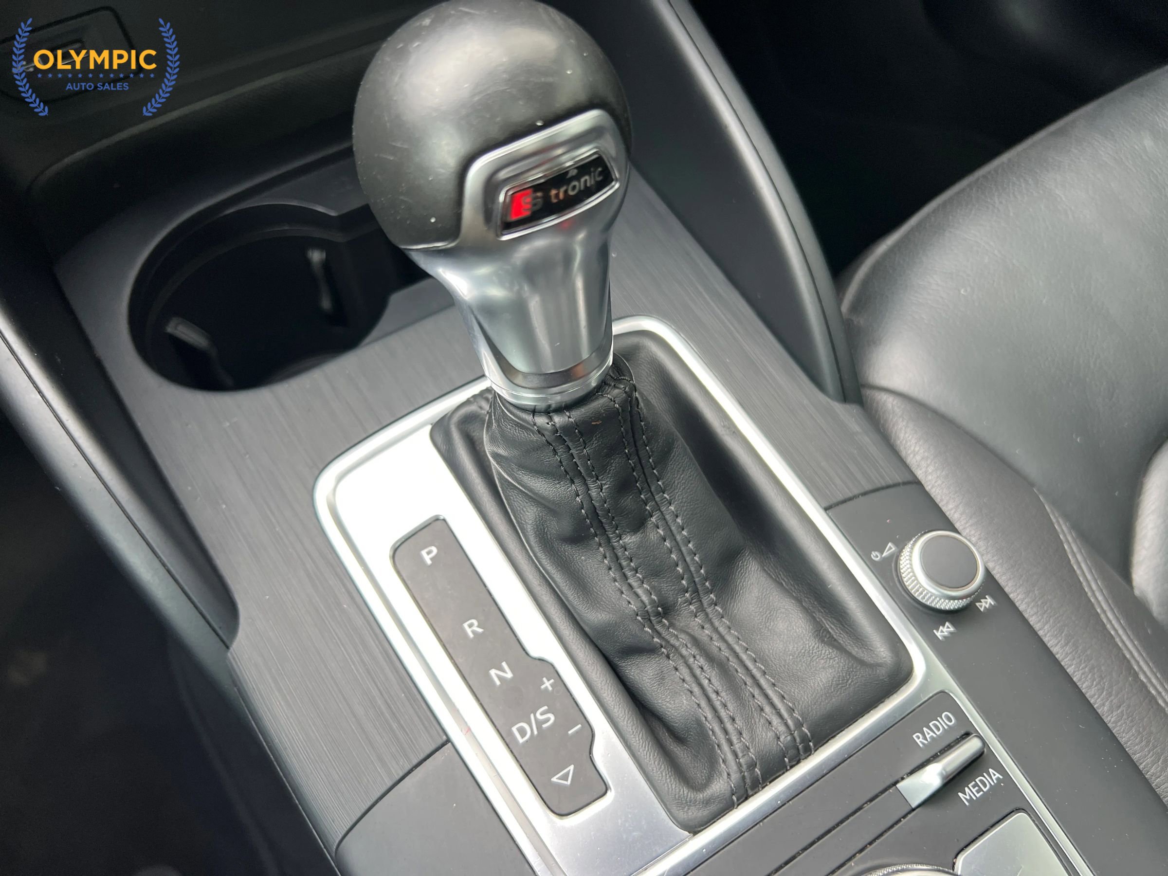 Used 2018 Audi A3 2.0T Premium image 32