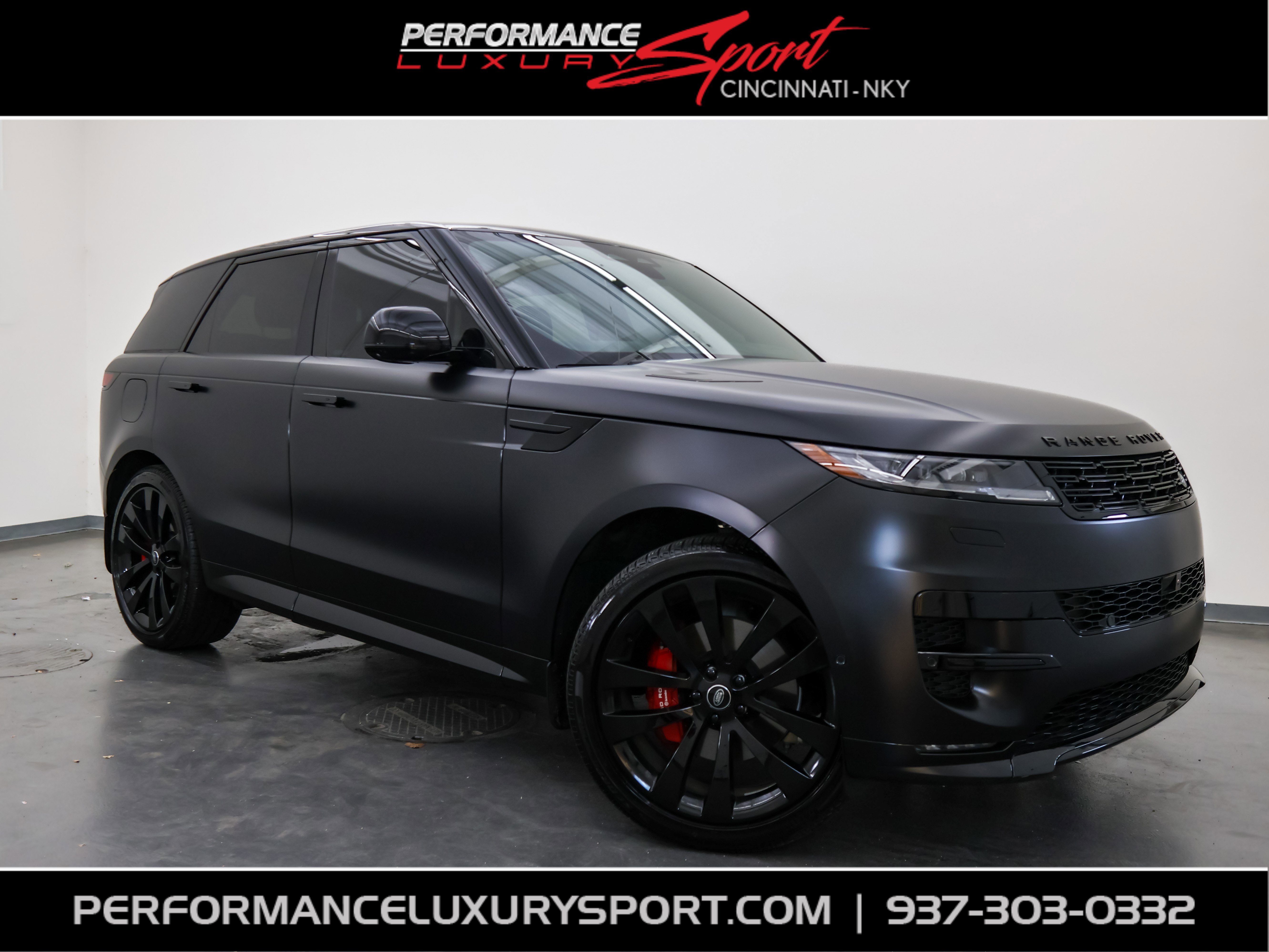 Used 2025 Land Rover Range Rover Sport Dynamic SE image 1