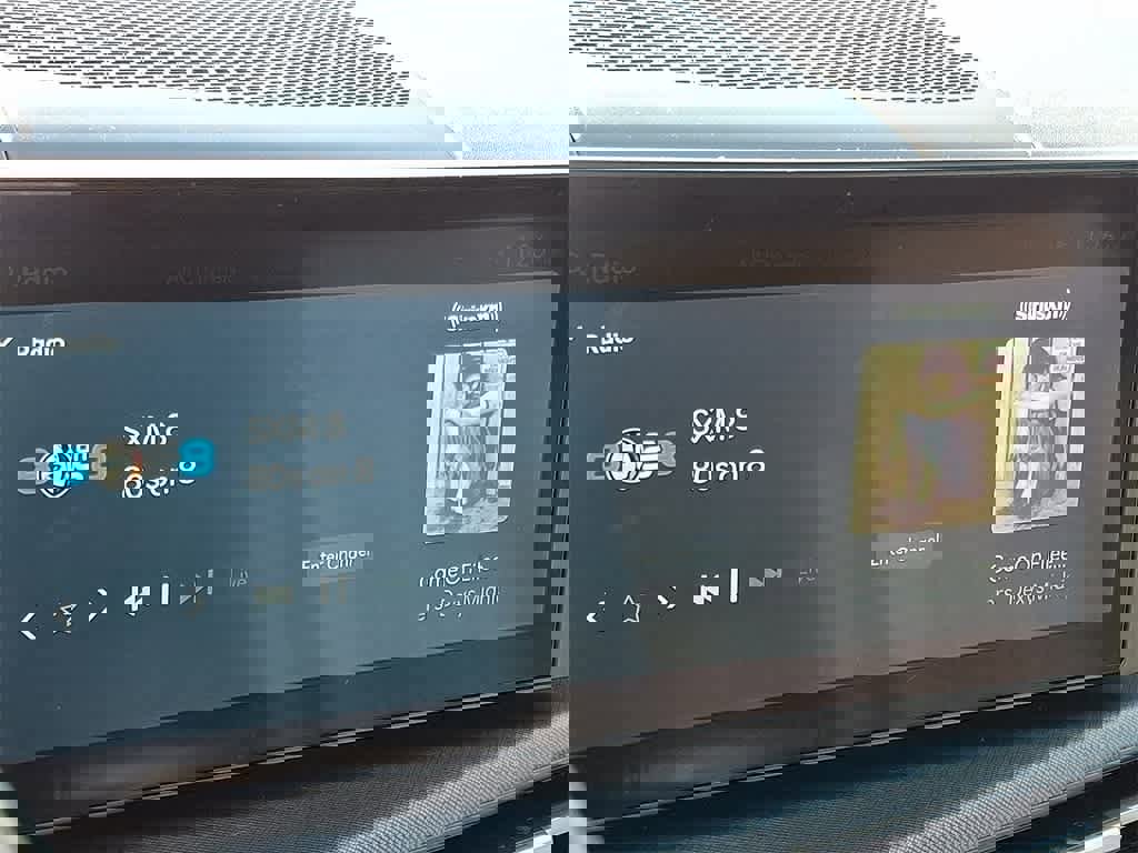 Used 2024 Hyundai Santa Fe SEL image 17