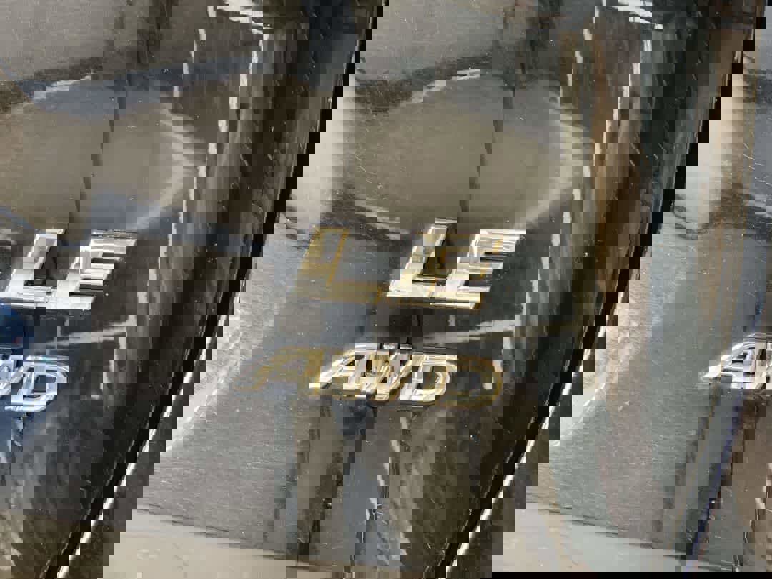 Used 2021 Toyota RAV4 LE image 12