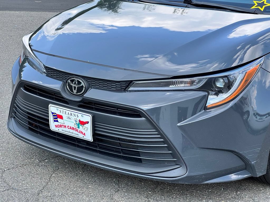 Used 2024 Toyota Corolla LE FWD image 27