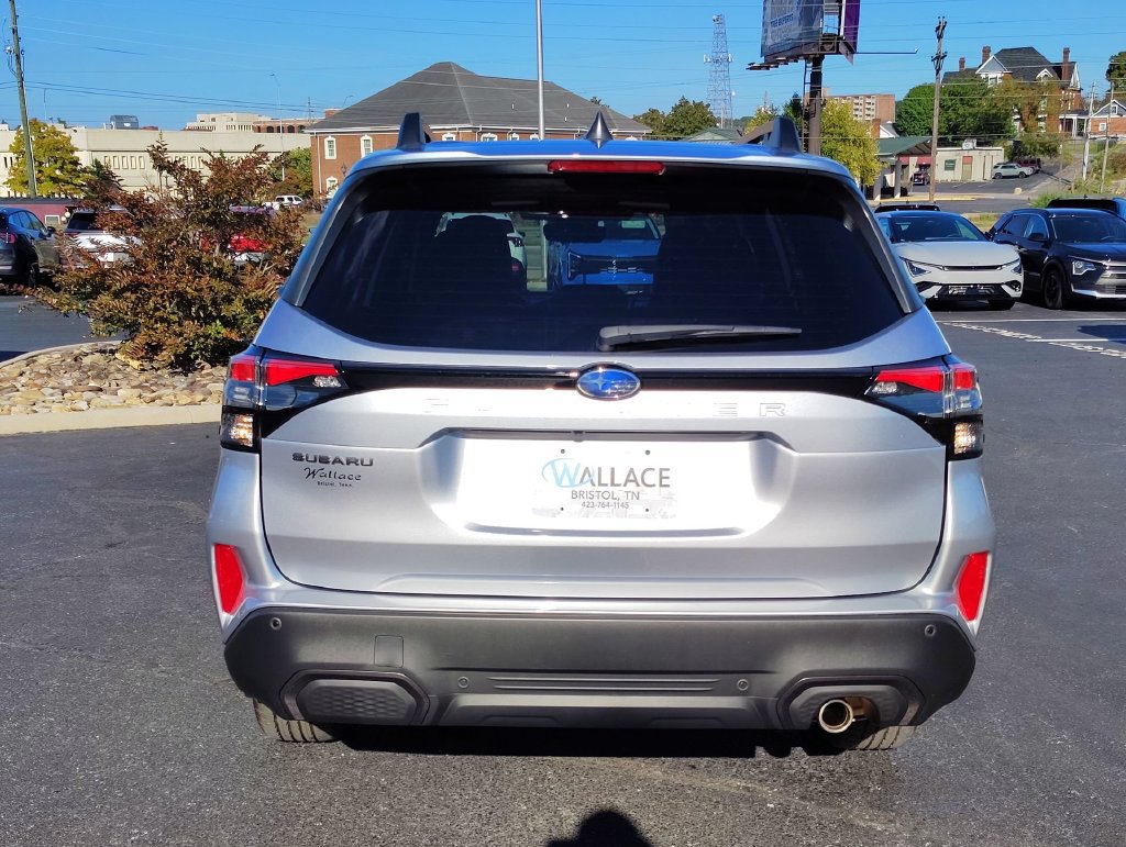 Used 2026 Subaru Forester Limited AWD/4WD image 5