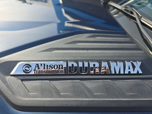 Used 2020 Chevrolet Silverado 2500 High Country w/ Z71 Off-Road Package image 9