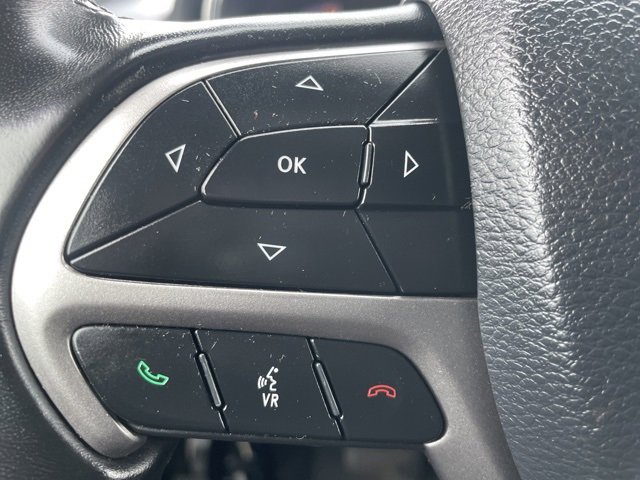 Used 2020 Jeep Grand Cherokee Laredo w/ 18" Wheel & 8.4" Radio Group image 19