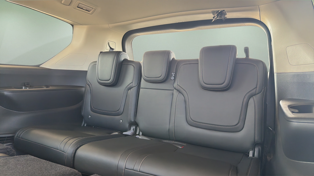 New 2026 Nissan Armada SV AWD/4WD image 15