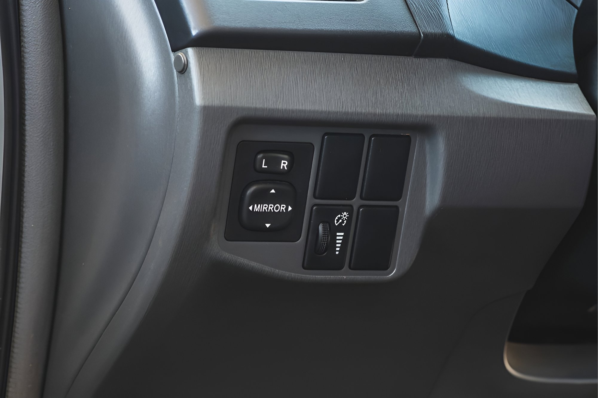 Used 2011 Toyota Prius Two image 21