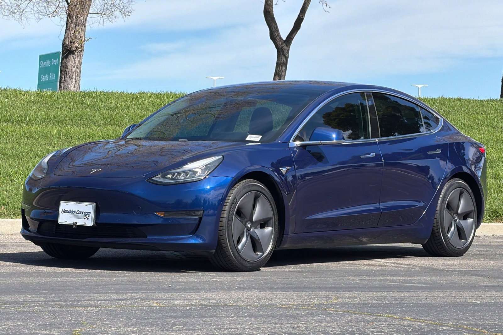Used 2018 Tesla Model 3 Long Range image 9