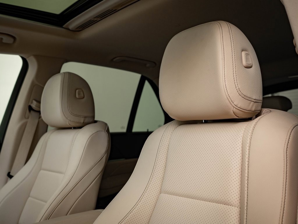 Used 2020 Mercedes-Benz GLE 350 4MATIC image 20