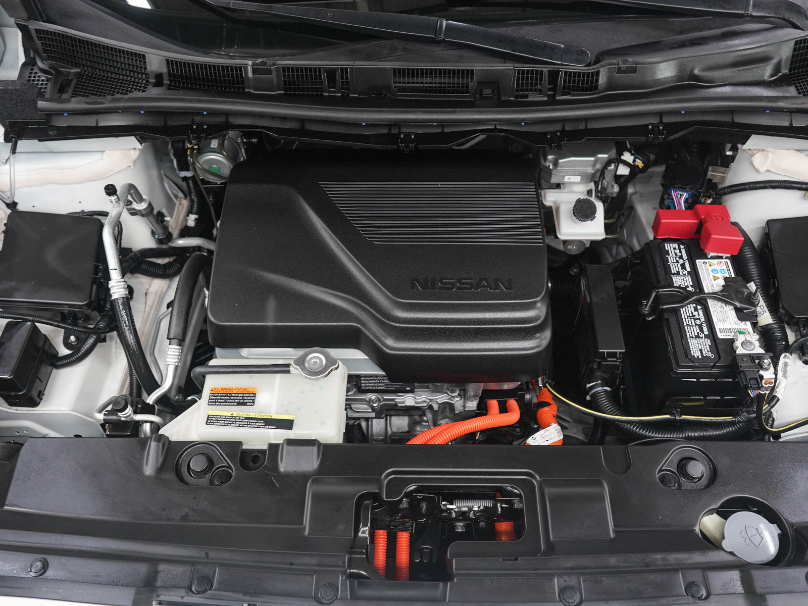 Used 2025 Nissan Leaf S FWD image 29