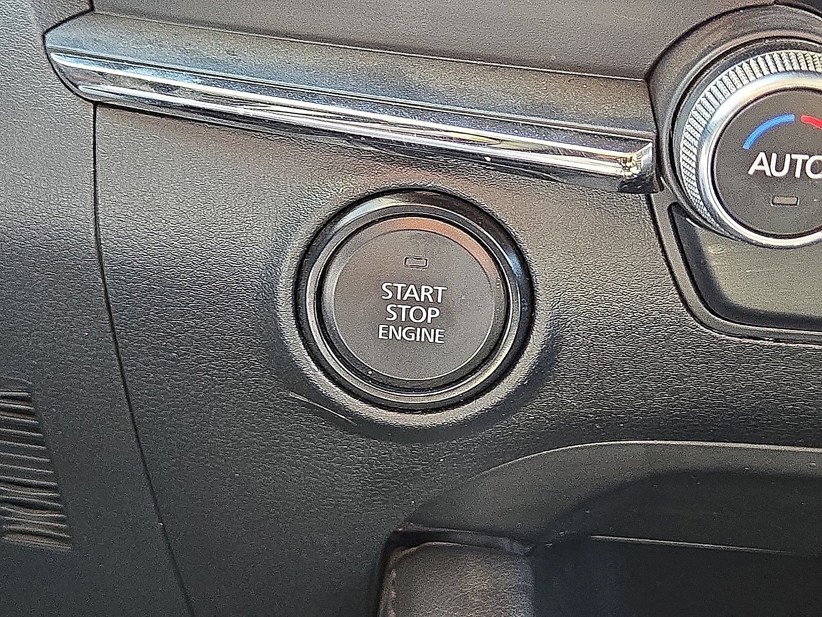 Used 2024 MAZDA MAZDA3 s FWD image 30
