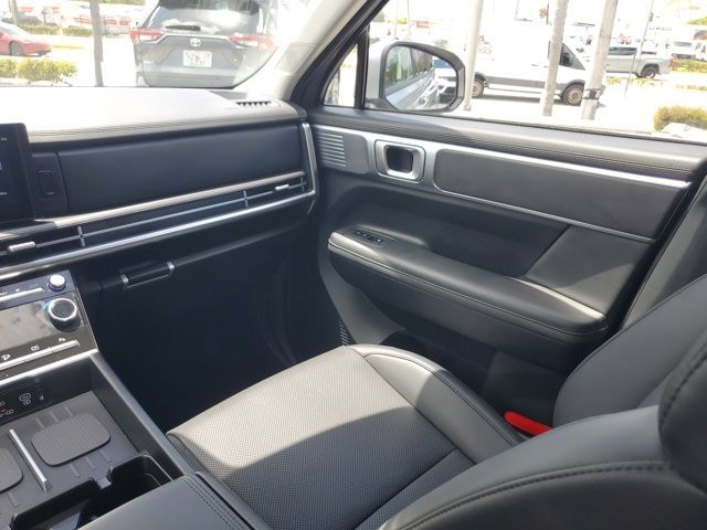 Used 2024 Hyundai Santa Fe SEL FWD image 15