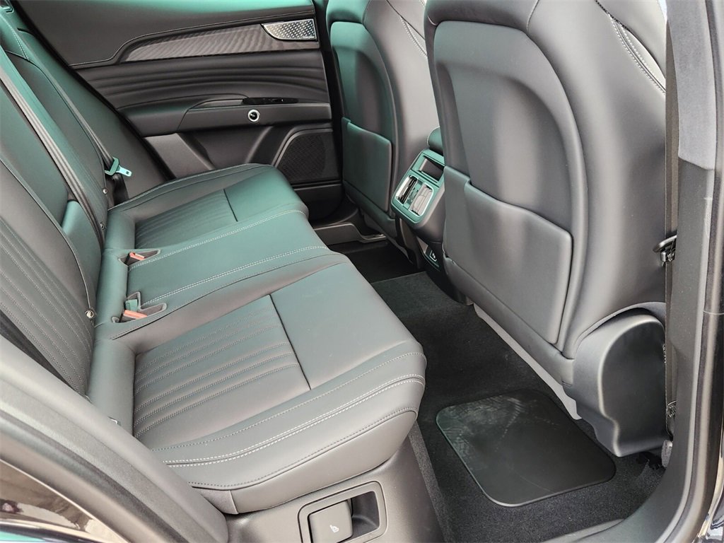 New 2025 Maserati Grecale GT image 9