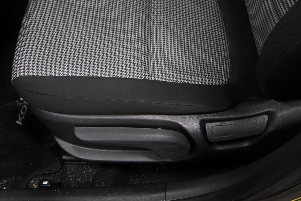 Certified 2023 Hyundai Kona SE w/ Cargo Package image 23