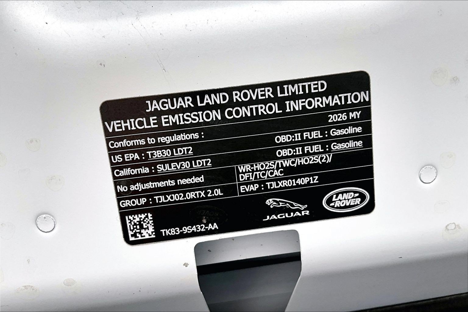 Used 2026 Land Rover Range Rover Velar S AWD/4WD image 30