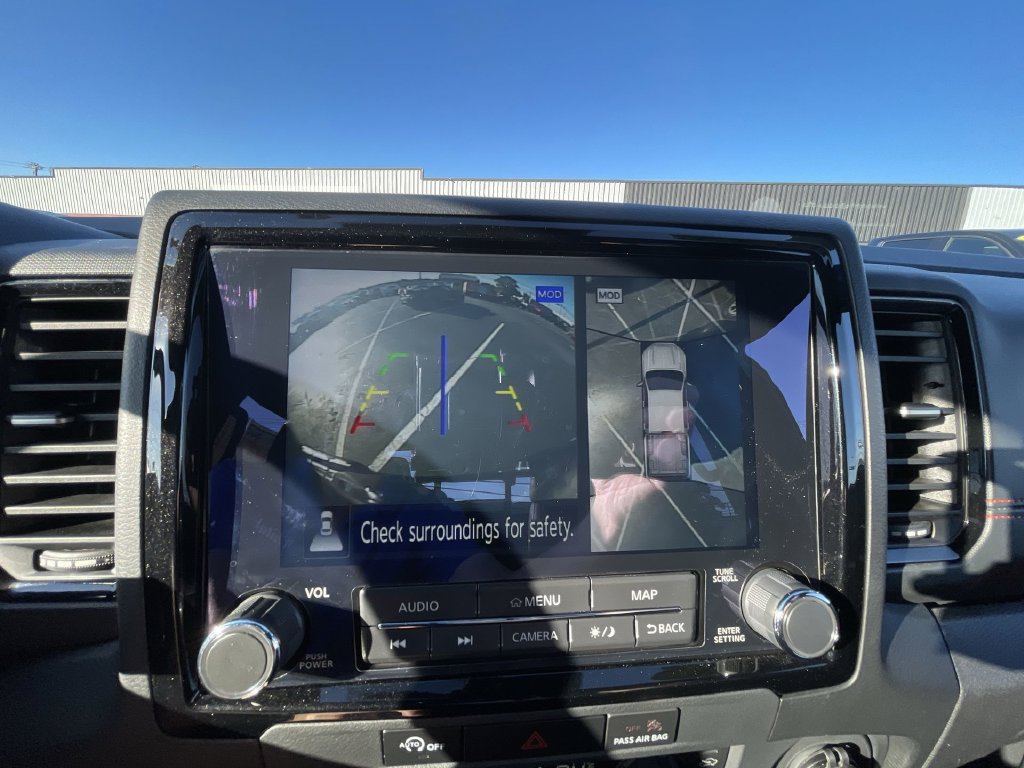 Used 2024 Nissan Frontier PRO-4X w/ Pro Premium Package AWD/4WD image 15