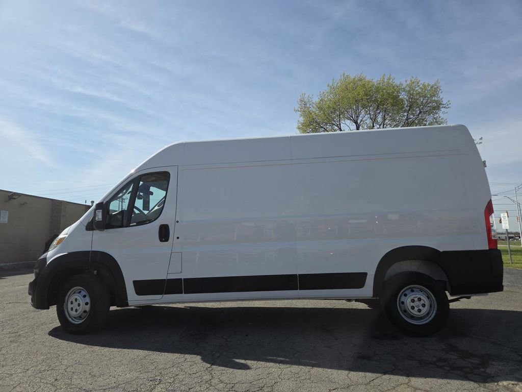 Used 2023 RAM ProMaster 2500 FWD image 14