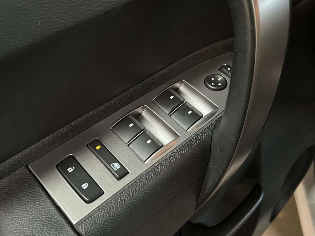 Used 2013 Chevrolet Silverado 1500 LT w/ All-Star Edition AWD/4WD image 13