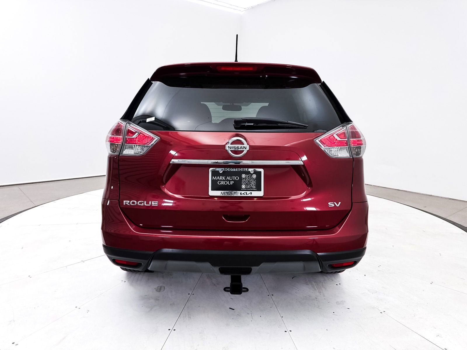 Used 2015 Nissan Rogue SV w/ SV Premium Package image 15