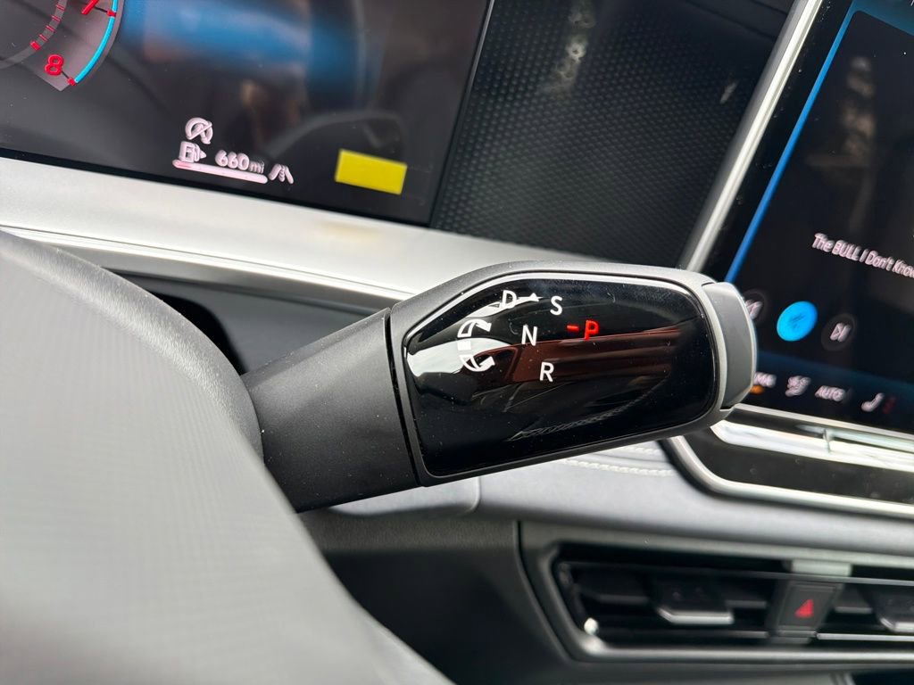 New 2026 Volkswagen Tiguan SE image 22