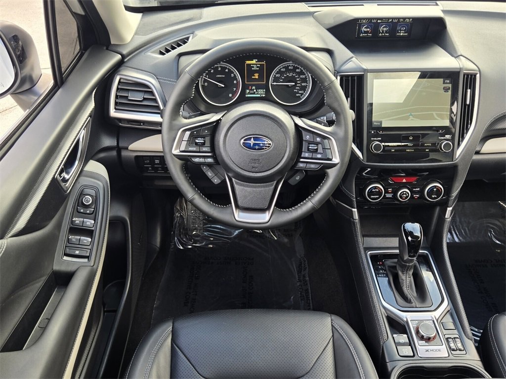 Used 2023 Subaru Forester Limited image 13
