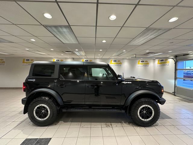 Used 2023 Ford Bronco Outer Banks w/ Sasquatch Package image 3