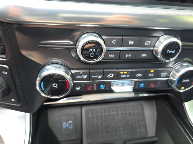 Used 2022 Ford F150 Raptor w/ Raptor 37 Performance Package AWD/4WD image 18