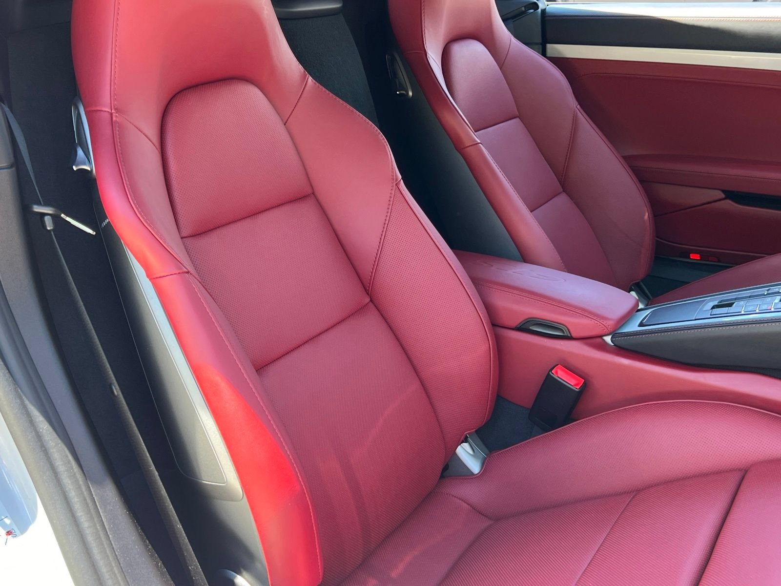 Certified 2025 Porsche 718 Boxster GTS RWD image 19