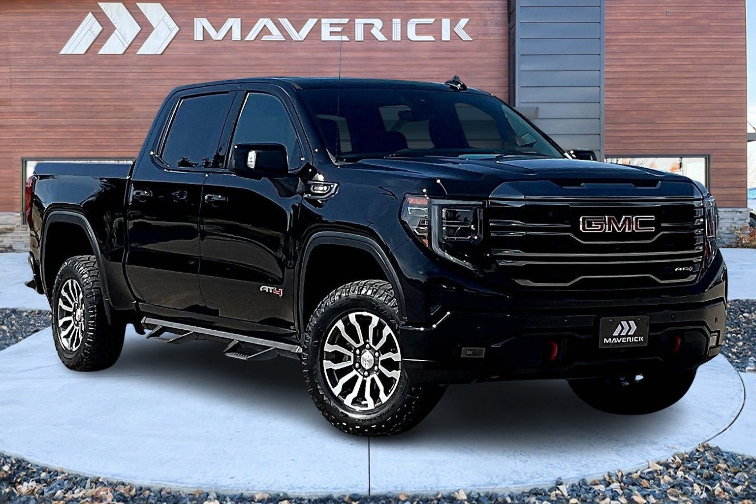 Used 2023 GMC Sierra 1500 AT4 w/ Technology Package