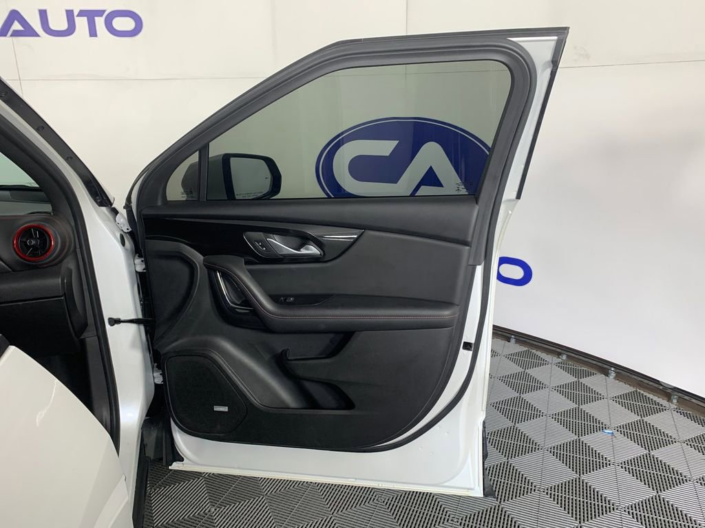 Used 2022 Chevrolet Blazer RS w/ Enhanced Convenience Package AWD/4WD image 40