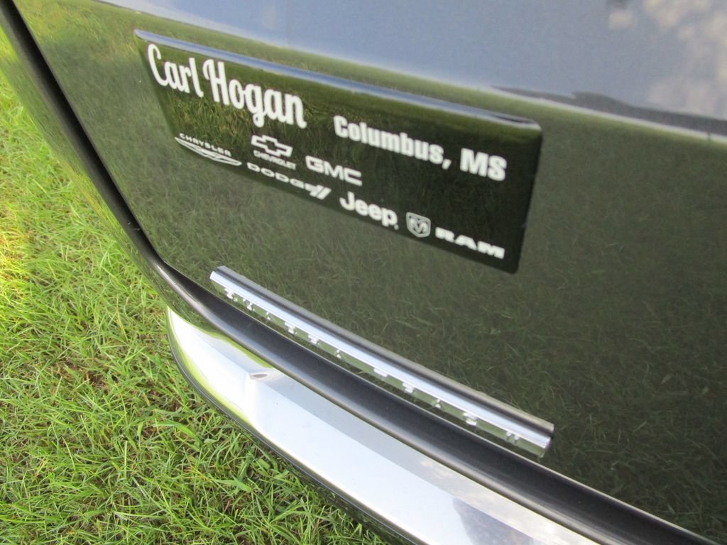 Used 2022 Jeep Wagoneer Series III AWD/4WD image 11