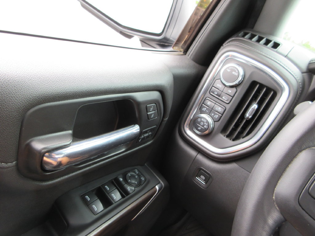 Used 2022 GMC Sierra 1500 SLT w/ SLT Premium Package AWD/4WD image 29