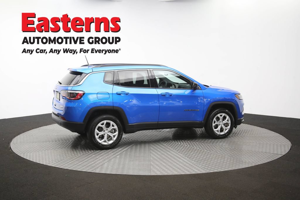 Used 2024 Jeep Compass Latitude AWD/4WD image 41