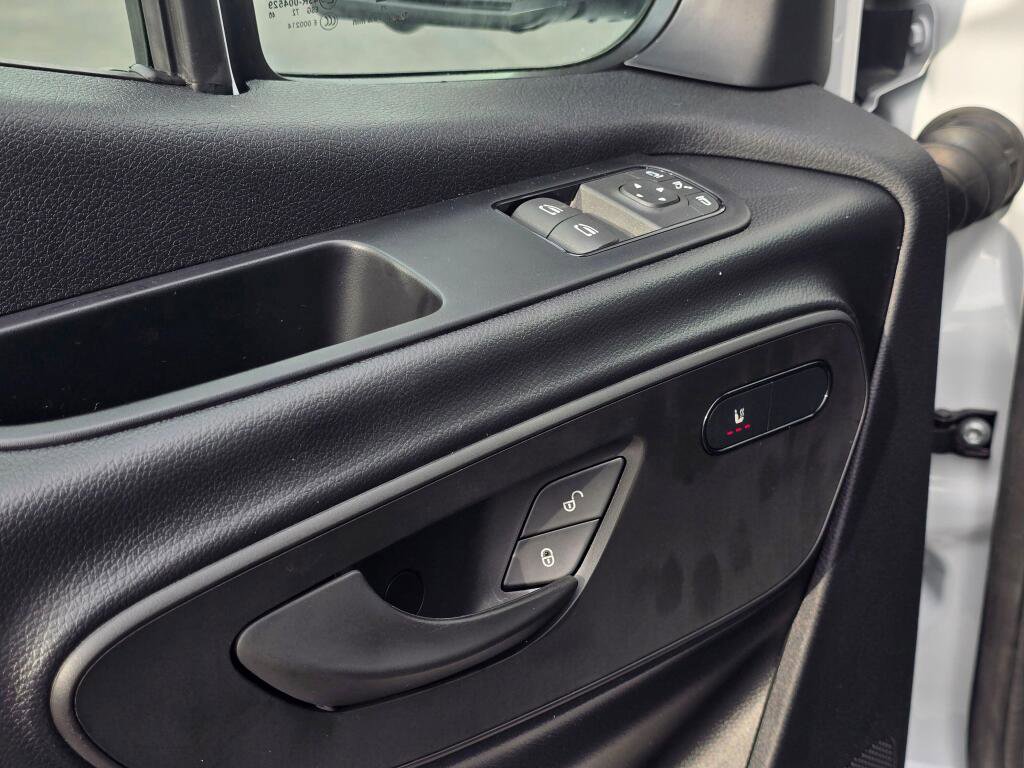 New 2026 Mercedes-Benz Sprinter 2500 image 28