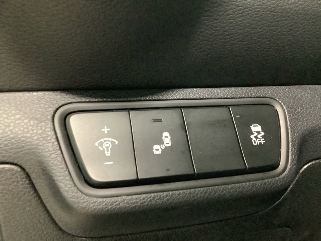 Certified 2023 Kia Forte LXS w/ LXS Technology Package image 7