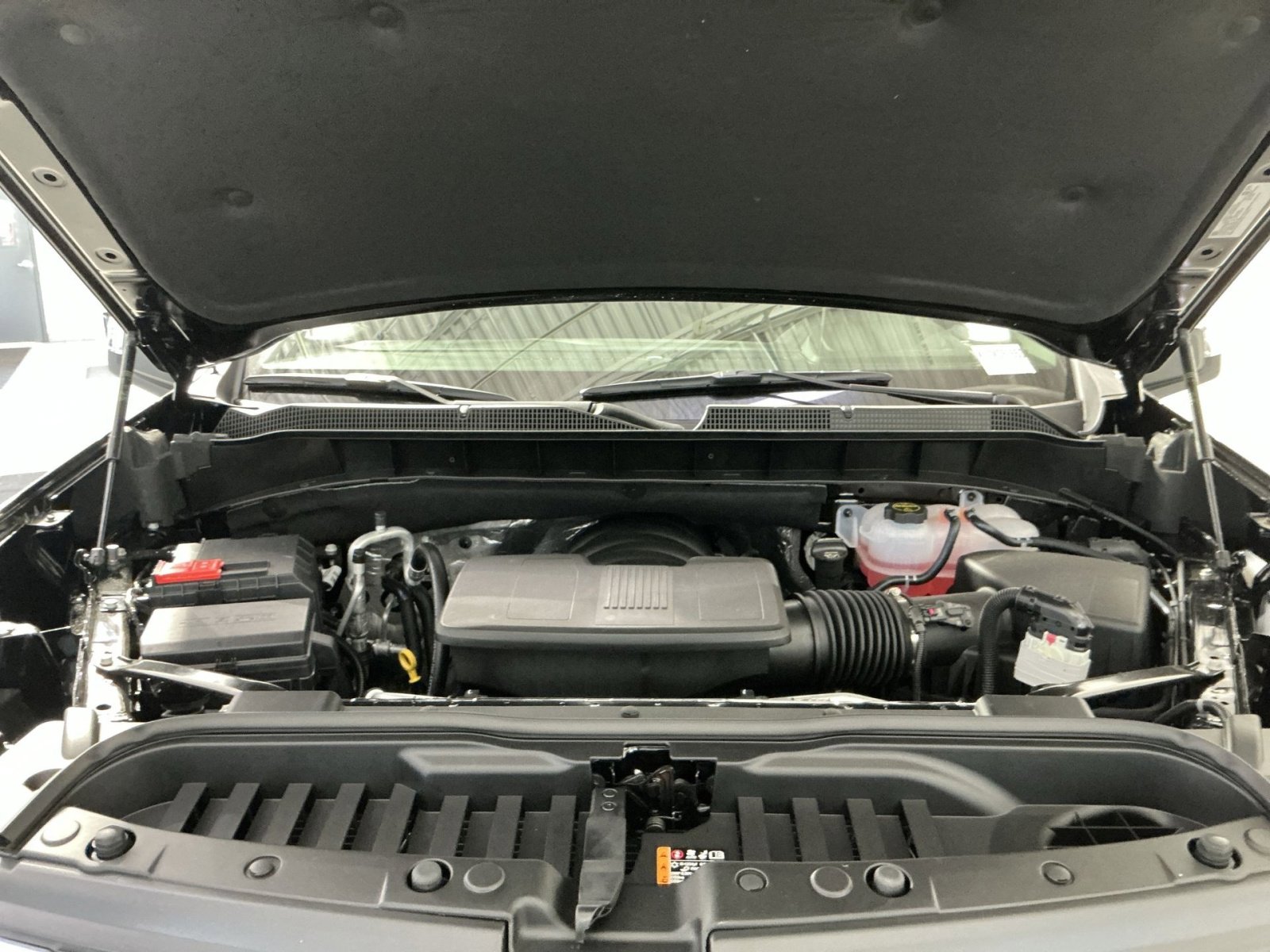 New 2026 Chevrolet Silverado 1500 LT w/ Leather Package AWD/4WD image 26