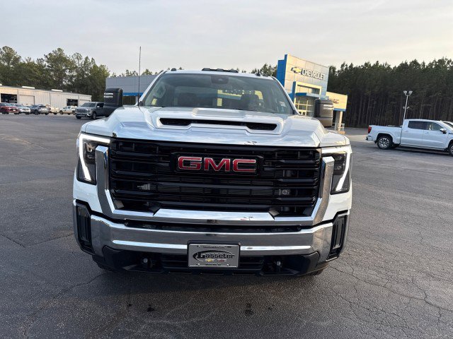 New 2026 GMC Sierra 3500 Pro w/ Convenience Package image 7
