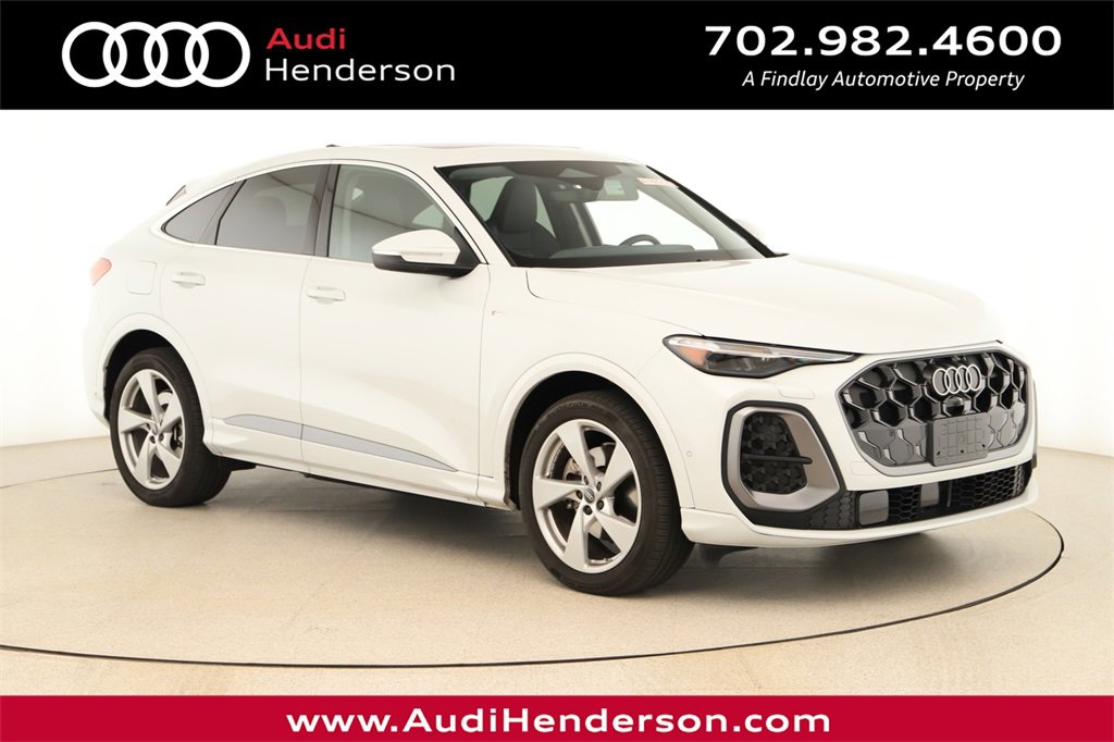 Certified 2025 Audi Q5 Prestige w/ 20" Wheel Package image 1