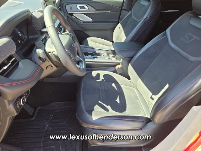 Used 2025 Ford Explorer ST AWD/4WD image 10