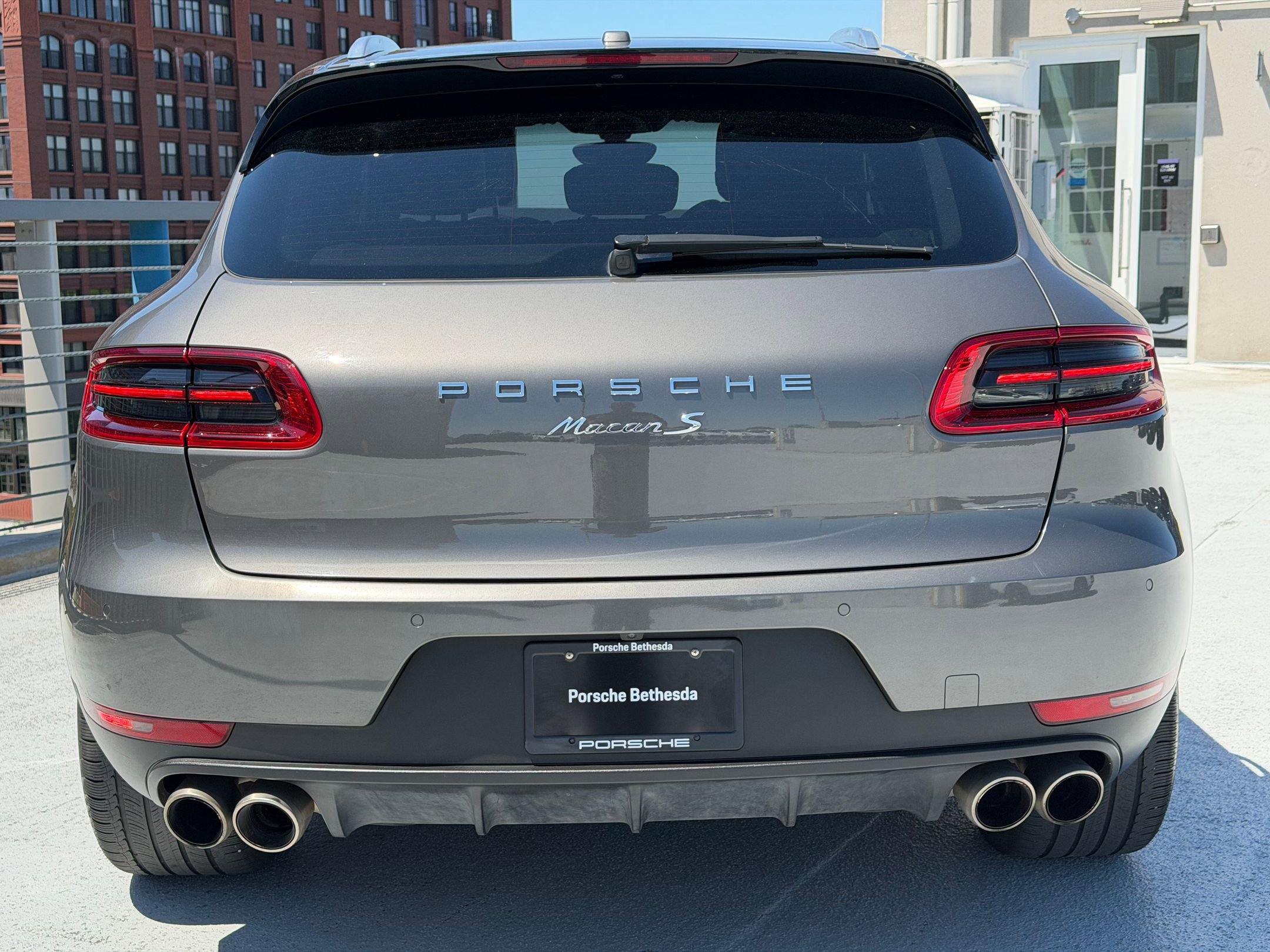 Used 2016 Porsche Macan S AWD/4WD image 6