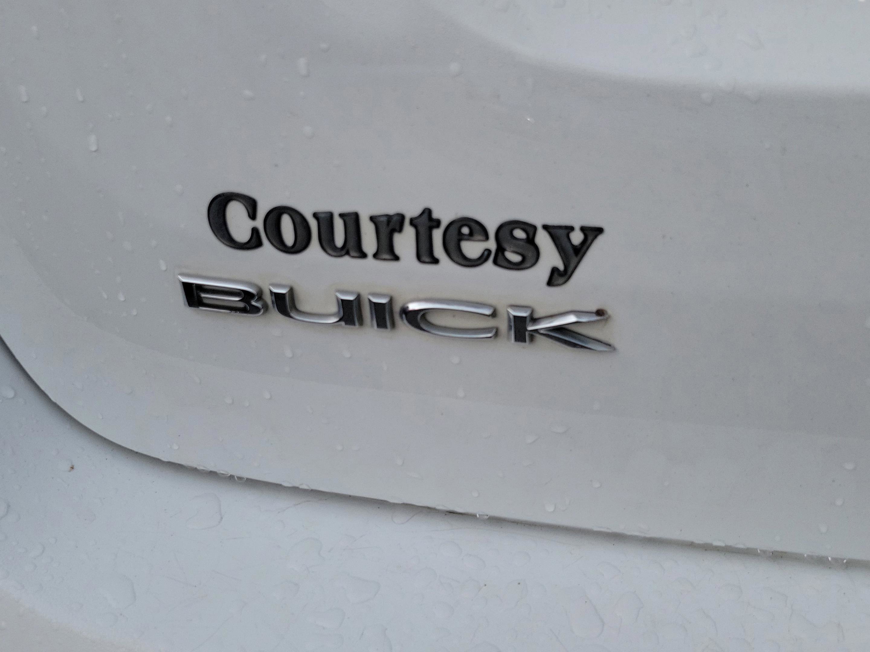 Used 2018 Buick Encore Preferred FWD image 21